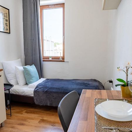 Central - Bright - Calm Studio For Solo Travellers Budapeszt Zewnętrze zdjęcie